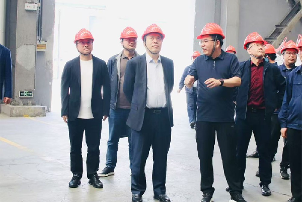 中陕核集团党委书记、董事长朱华平一行到中陕核新材...